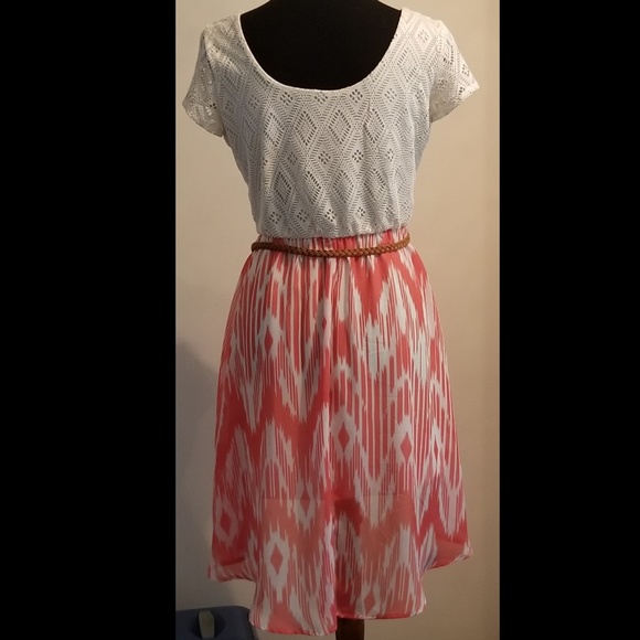 White and peach high low dress - Picture 3 of 6